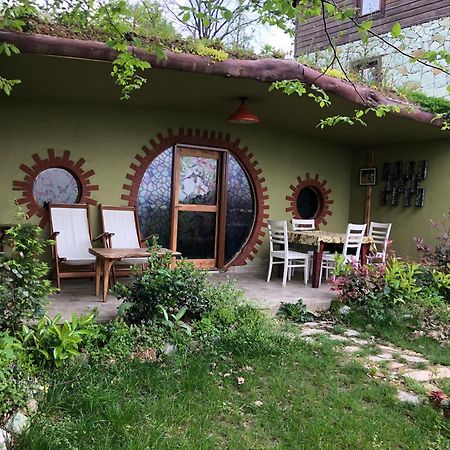 Happy Hobbit Şömineli Göl manzaralı,Sapanca Otel Dış mekan fotoğraf
