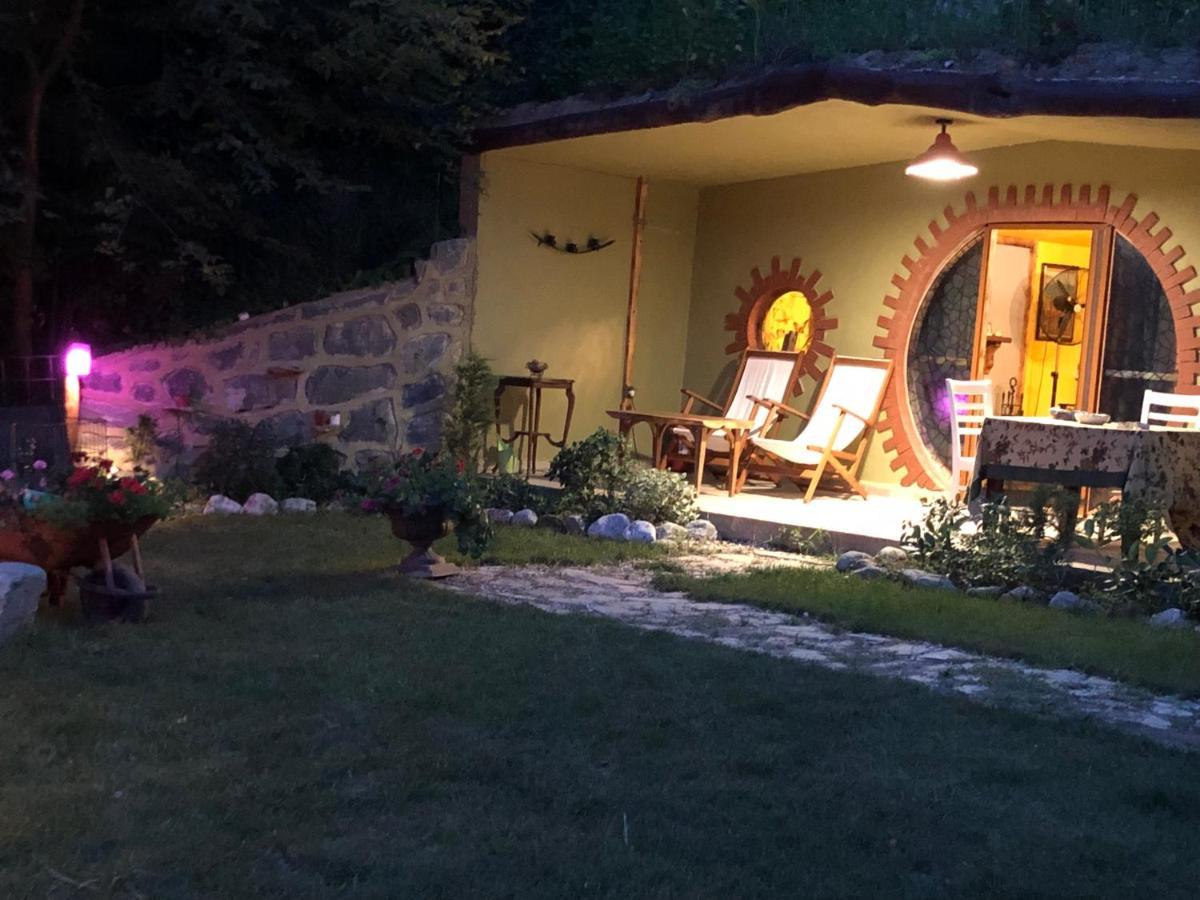 Happy Hobbit Şömineli Göl manzaralı,Sapanca Otel Dış mekan fotoğraf